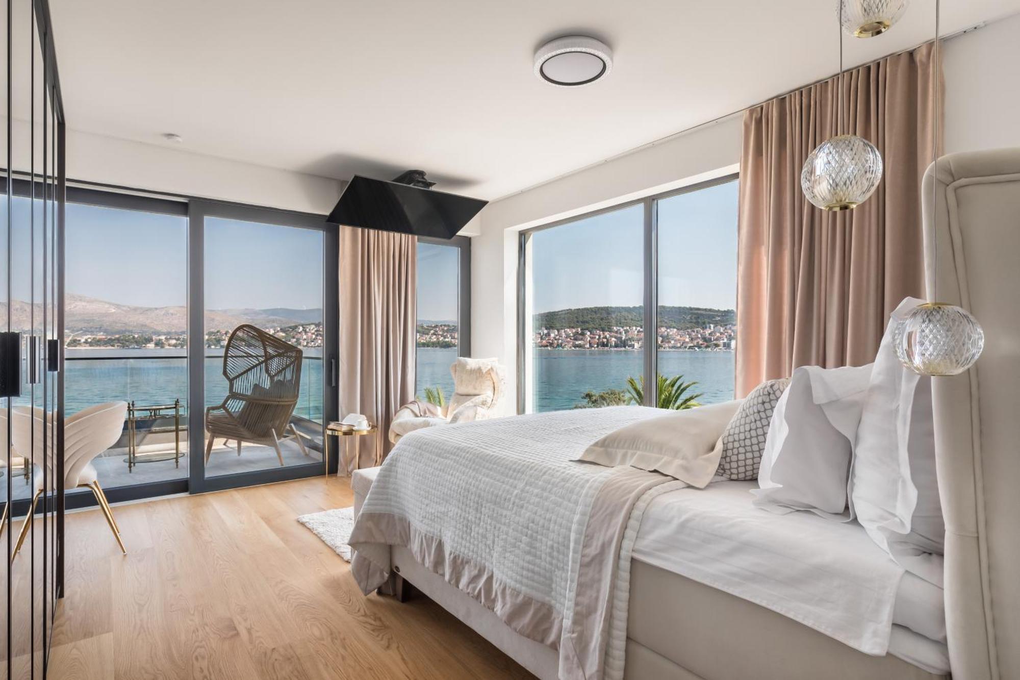 Villa Palace Al Nera Trogir Bagian luar foto